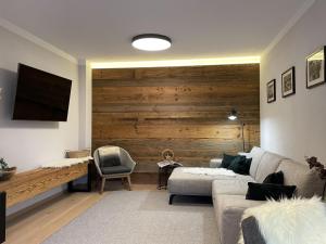 Apartment Chalet Edelweiß by Interhome