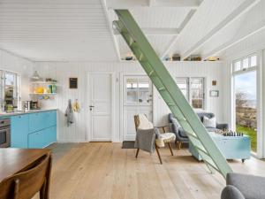 Holiday Home Ofrath - 5m from the sea by Interhome