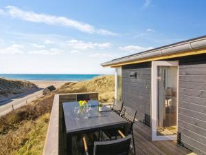 Holiday Home Fatlinda - 50m from the sea by Interhome