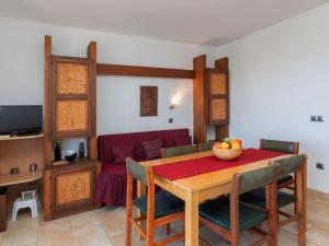 Apartment Mar i Muntanya IV by Interhome