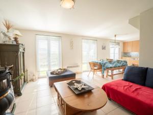 Holiday Home Vissershuis 92 with parking by Interhome