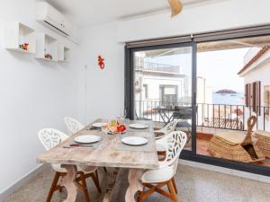 Apartment Atic Cap Tossa by Interhome