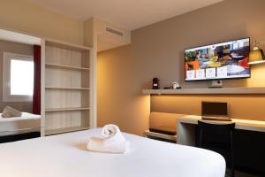 Hotels Kyriad Douai : Chambre Double Standard - Non remboursable