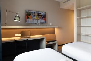 Hotels Kyriad Douai : Chambre Lits Jumeaux Standard - Occupation simple - Non remboursable