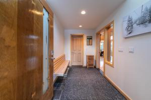Bright 5BD Alpine Retreat - 5Min to Alpine Meadows