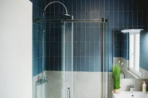 Artist’s corner in central Caldas