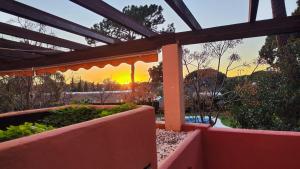 Pinogolf Elviria Marbella with free parking, wifi, pool and large terrace