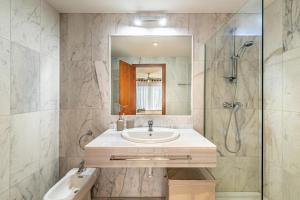 Monte Selwo Apartamiento con Gym, Jacuzzi y Balcón