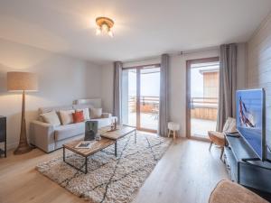 Bel appartement à lAlpe dHuez, proche pistes et équipements confort, avec wifi et parking - FR-1-645-57