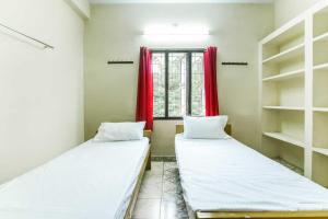 SPOT ON 81086 Sakthi Guest House