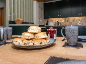 Watermouth Castle, Bassett Apartment
