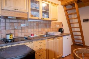 Cottages Kravanja 