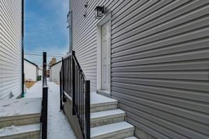Stylish Suite-NearWEM-4 Bed-Central
