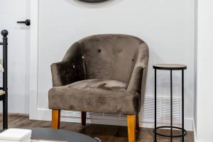 Stylish Suite-NearWEM-4 Bed-Central
