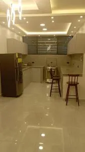 HOSTAL SALINAS HOUSE - 蓬塔布兰卡