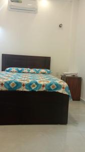 HOSTAL SALINAS HOUSE