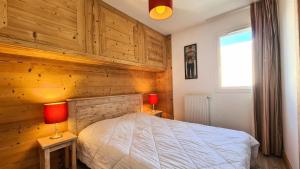 Résidence Les Pleiades - Appartement spacieux et lumineux · Centre station · Balcon · Parking couvert MAE-7355