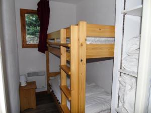 Chalet Arrondaz - 2 Pièces pour 6 Personnes MAE-8814