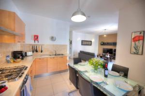 St Julians Lovely 3 Bedrooms By Homely