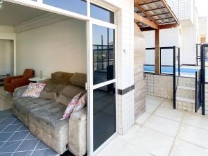 Cobertura Com Piscina em Guarapari - GUA001