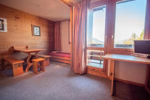Appartements GOLLET G - Appartement GOLLET 63 pour 3 Personnes 82 : photos des chambres