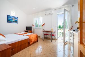 Apartments Prkačin 2