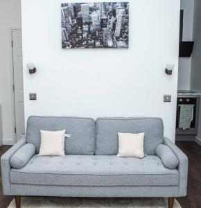 Aylesbury Apartment 1 with free parking