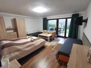 Tündéri Családos Apartmanok - Harsány