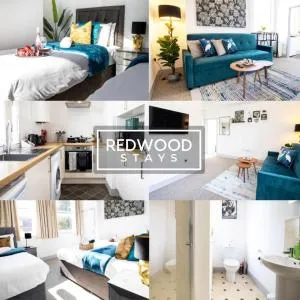 Modern 1 Bed 1 Bath Apartment for Corporates & Contractors, FREE Parking, Wi-Fi & Netflix By REDWOOD STAYS - Ash Vale