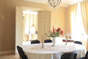 B&B / Chambres d'hotes Chateau Senailhac : photos des chambres