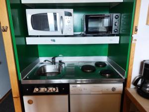 Résidence Vogel - Agréable duplex 6 personnes avec une très belle vue sur la vallée dans le village de Charmettoger à Arc 1800 MAE-1693