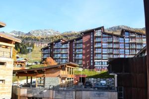 Résidence Armoise - Studio 3 personnes à Arc 1800 en centre station, proche des pistes et des commerces, dans le village des Villards MAE-1982
