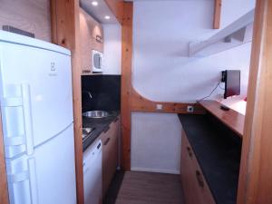 Résidence Tournavelles - Appartement 4 pièces 8 personnes avec vue sur les pistes, skis aux pieds et proche des commerces dans le village des Villards à MAE-2008