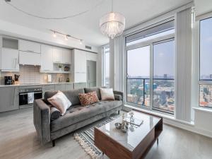 obrázek - Designer One Bedroom Suite - Entertainment District Toronto