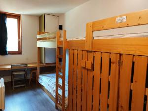 Résidence Nova - Appartement 3 pièces 7 personnes, proche des pistes, des commerces, de la garderie et de lESF au centre de la station d’Arc 180 MAE-2174