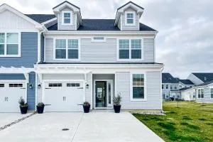 Friendship Creek --- 33827 Coldstream St - Frankford