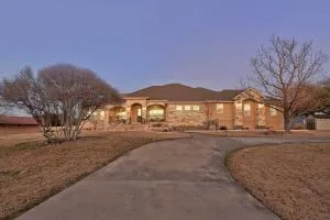 Spacious House in Roundrock - Cedar Park