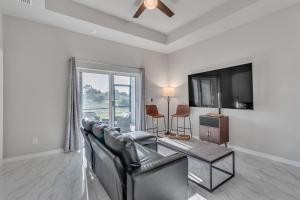 Serene Golf View Retreat Duplex