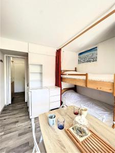 Résidence Soyouz - STUDIO 4 PERSONNES VUE PISTES MAE-9654