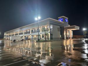 Palace Inn Blue Jones Road & FM1960