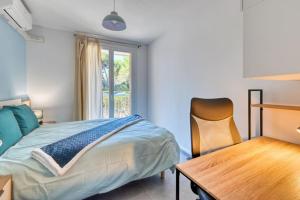 Belle Vue - T5 rénové avec balcon et parking