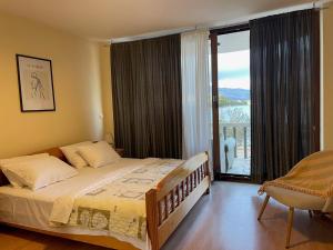 Apartments by the sea Lumbarda, Korcula - 4385