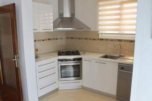 Apartments with parking space Novi Vinodolski - 22393