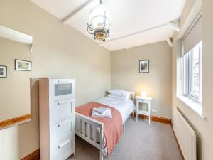 Lundy Cottage