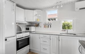 3 Bedroom Amazing Home In Bogense