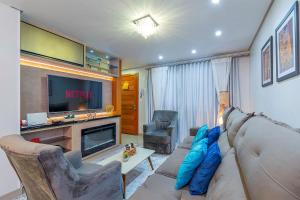 Casa em condomínio até 8 p e 2 vagas