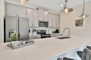 392 OC - 4BR Splendor: Private Pool