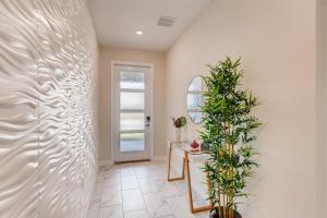 2751 BD -Luxury 5BR Single Family - Private Pool