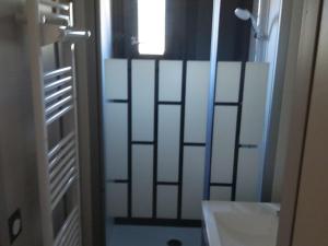 Chalet 3 chambres, piscine, lac à 100m - Olonzac - FR-1-783-1