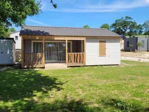 Chalet paisible avec piscine chauffée, proche golfe du Morbihan et plages - FR-1-783-2 - Férel